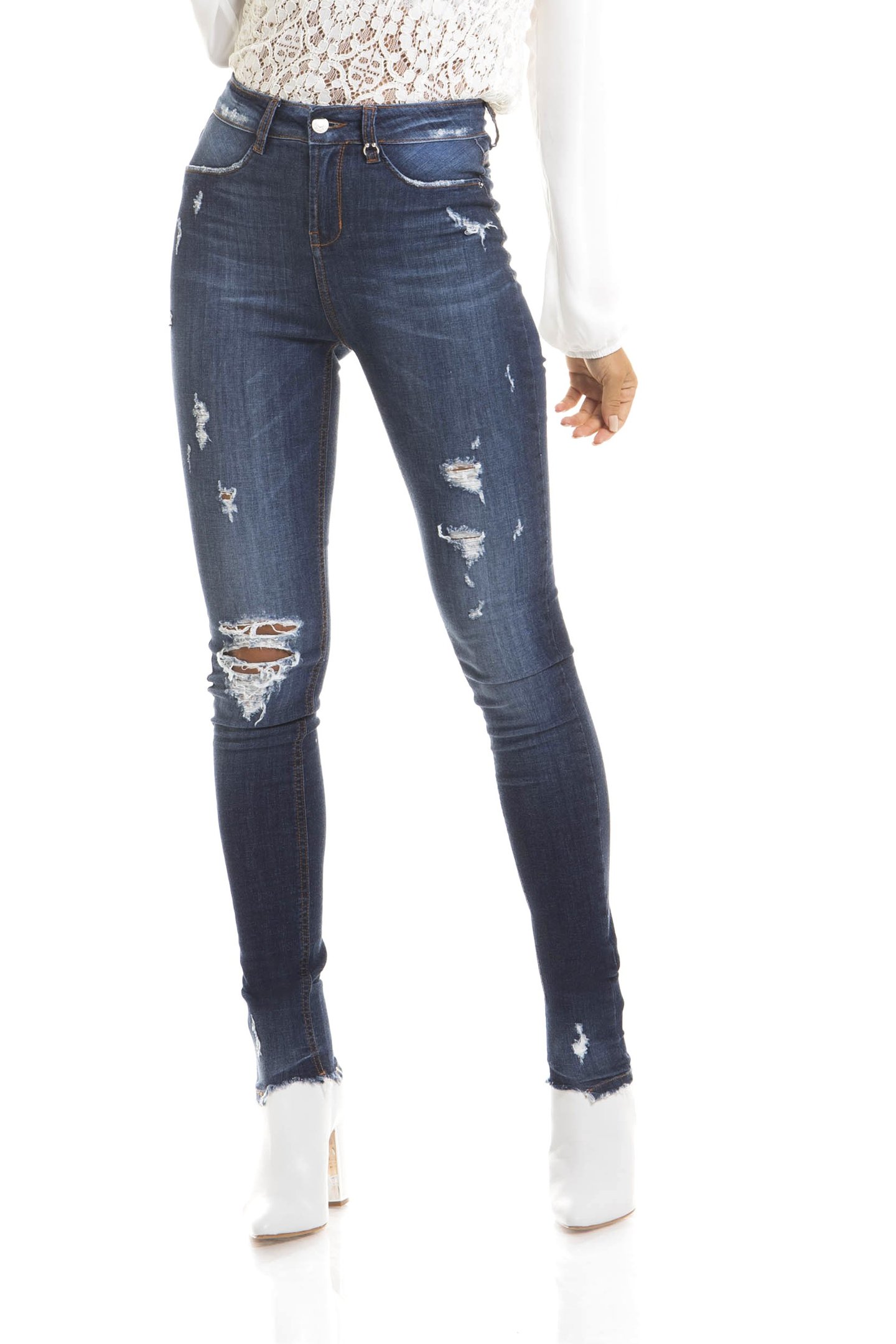 dz2657 calca skinny media frente 02 proximo