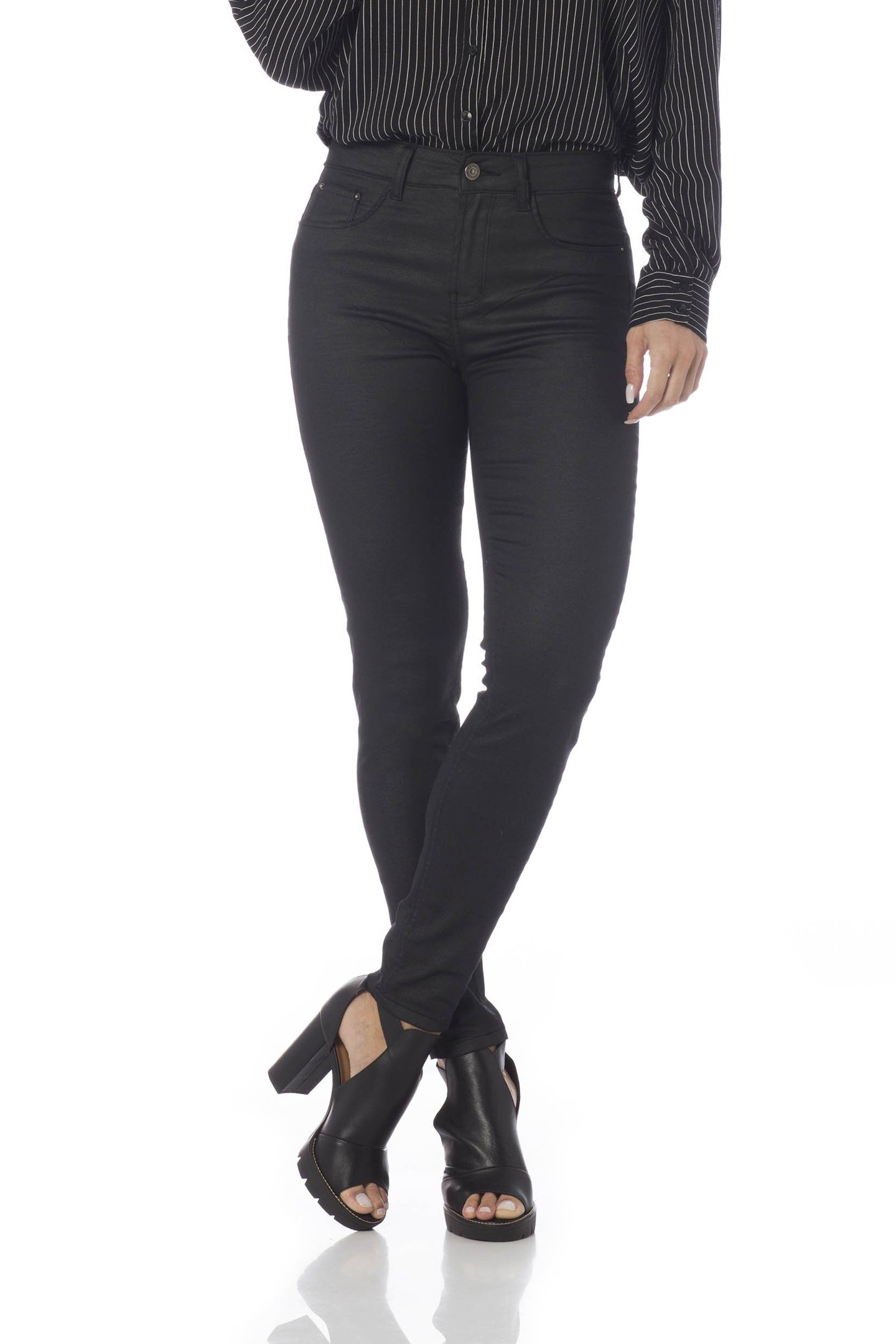 calca skinny media cigarrete resinada dz2651 frente proximo denim zero