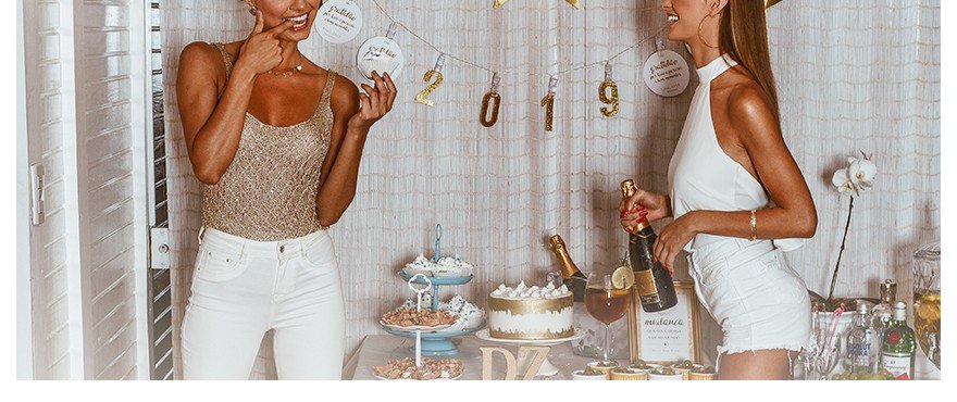 Quem disse que não pode passar a virada usando jeans? Quem disse que não pode passar a virada usando jeans?