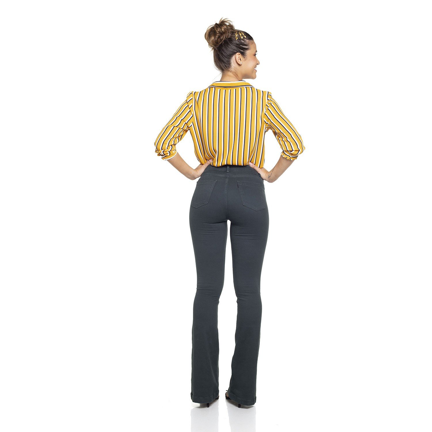 dz2516 12 calca flare media jade costas