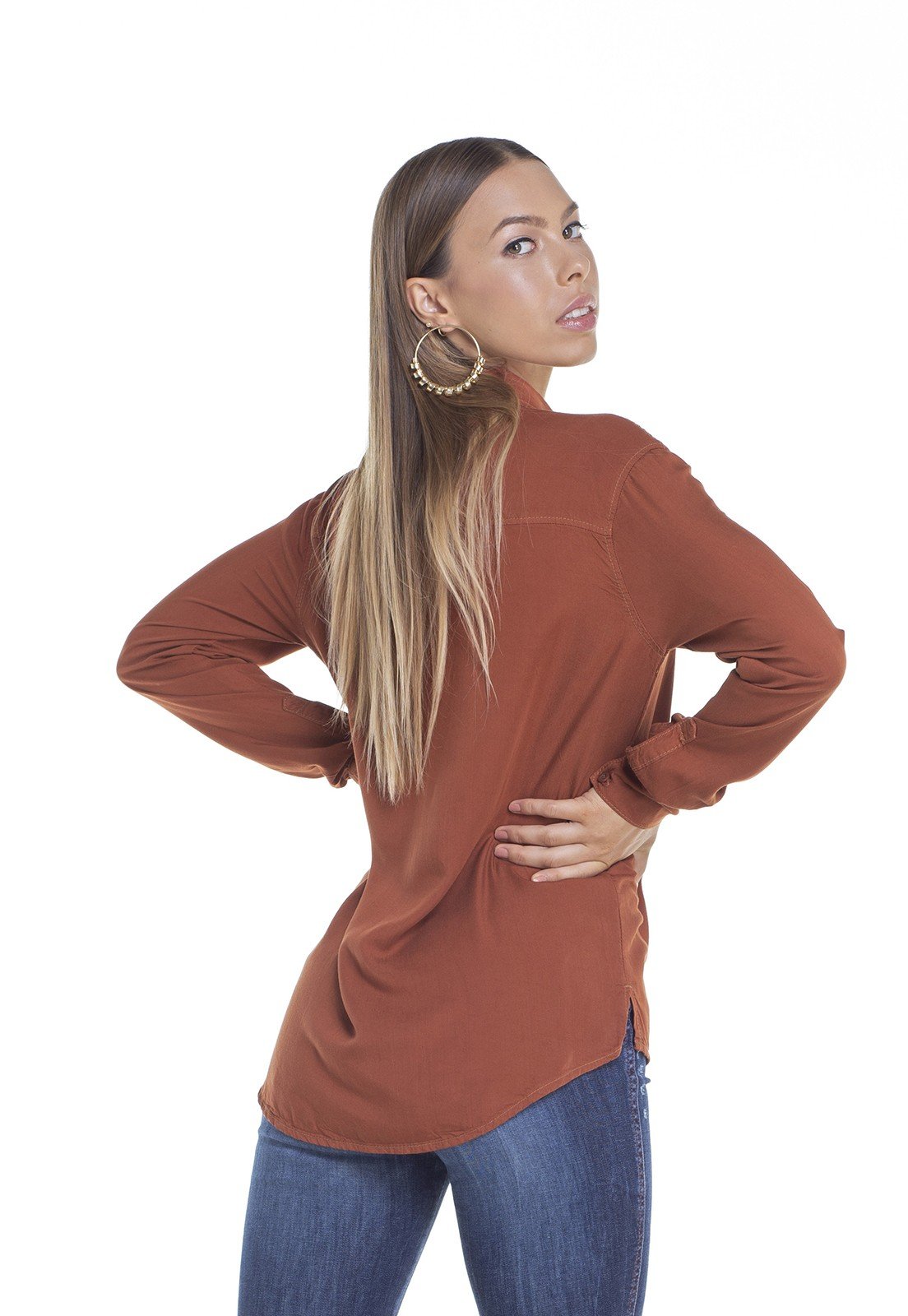 dz11141 camisa oversize cor raposa costas crop denim zero