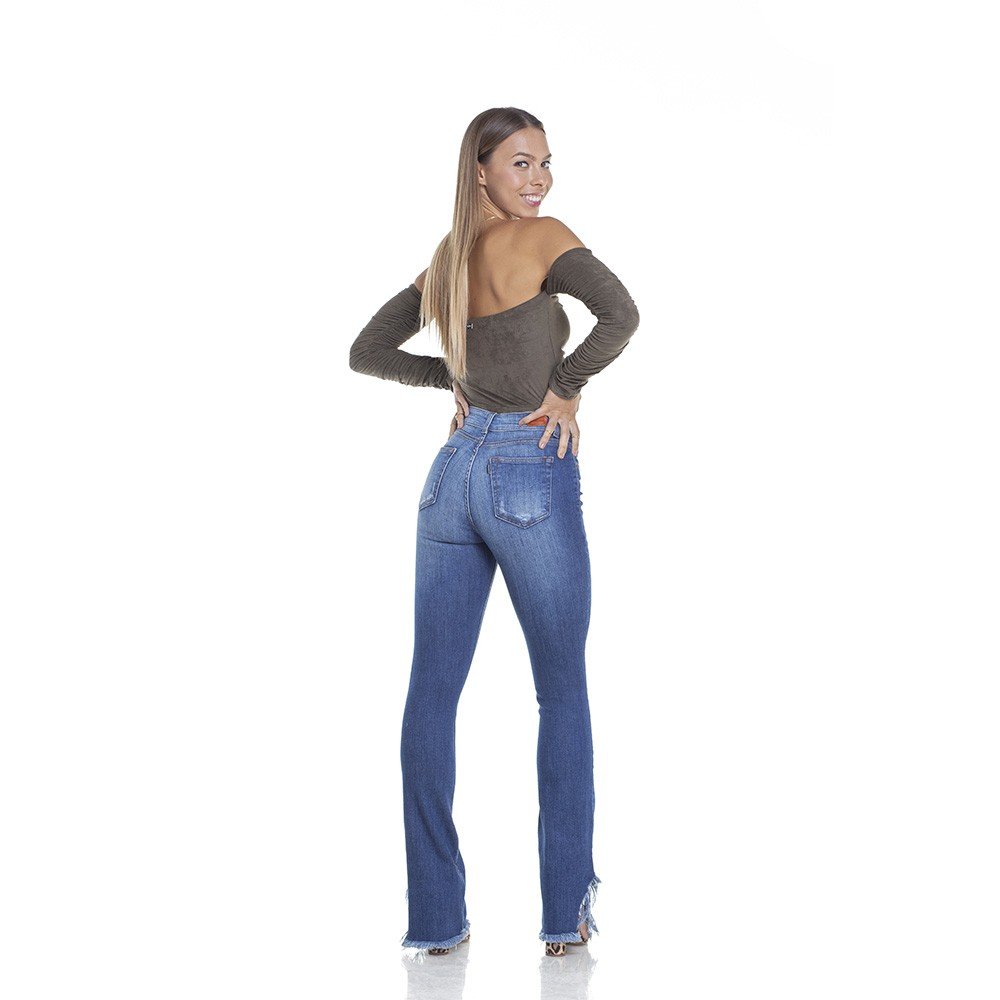 dz2947 calca jeans boot cut barra desfiada costas zattini dz