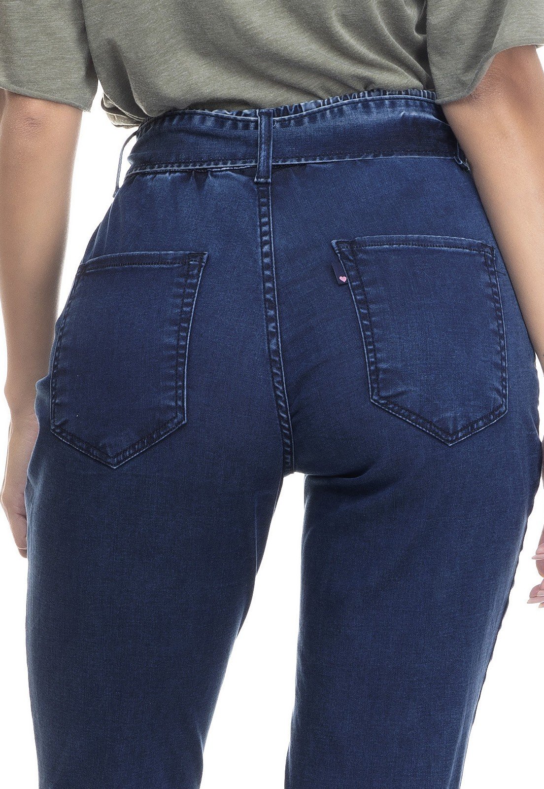 dz3353 calca jeans feminina jogger com cinto denim zero costas detalhe