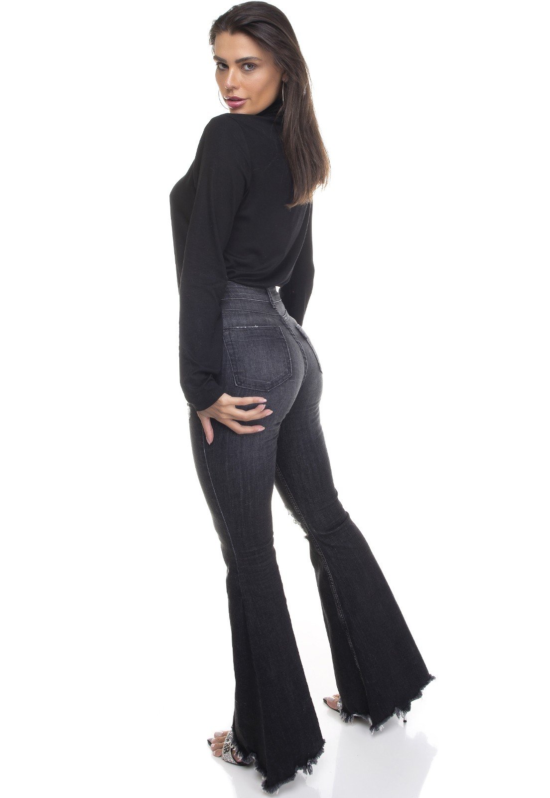 dz3382 calca jeans feminina super flare barra desfiada denim zero costas 1