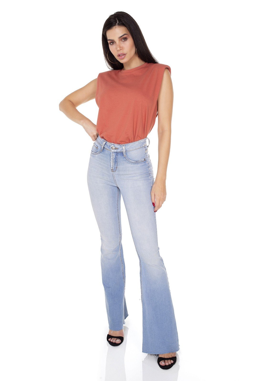 dz3480 calca jeans feminina super flare barra corte a fio denim zero frente