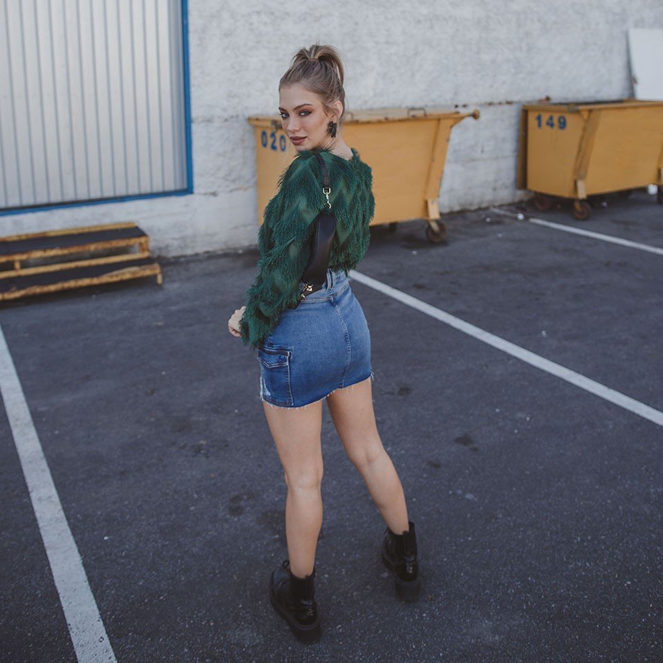 dz7156 saia jeans feminina tubinho bolsos laterais denim zero costas