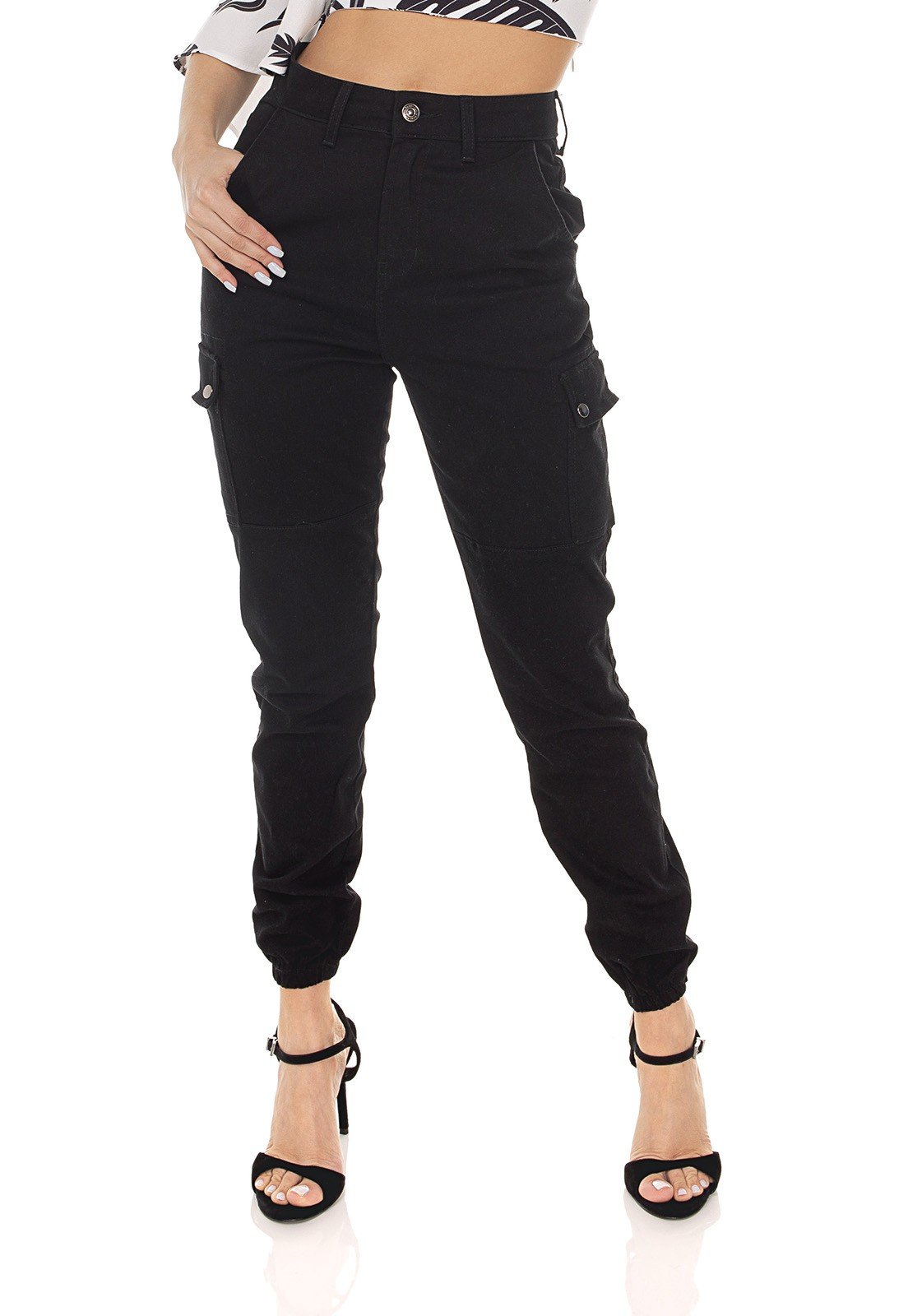 dz3575 calca jeans feminina mom fit bolsos utilitarios denim zero frente prox