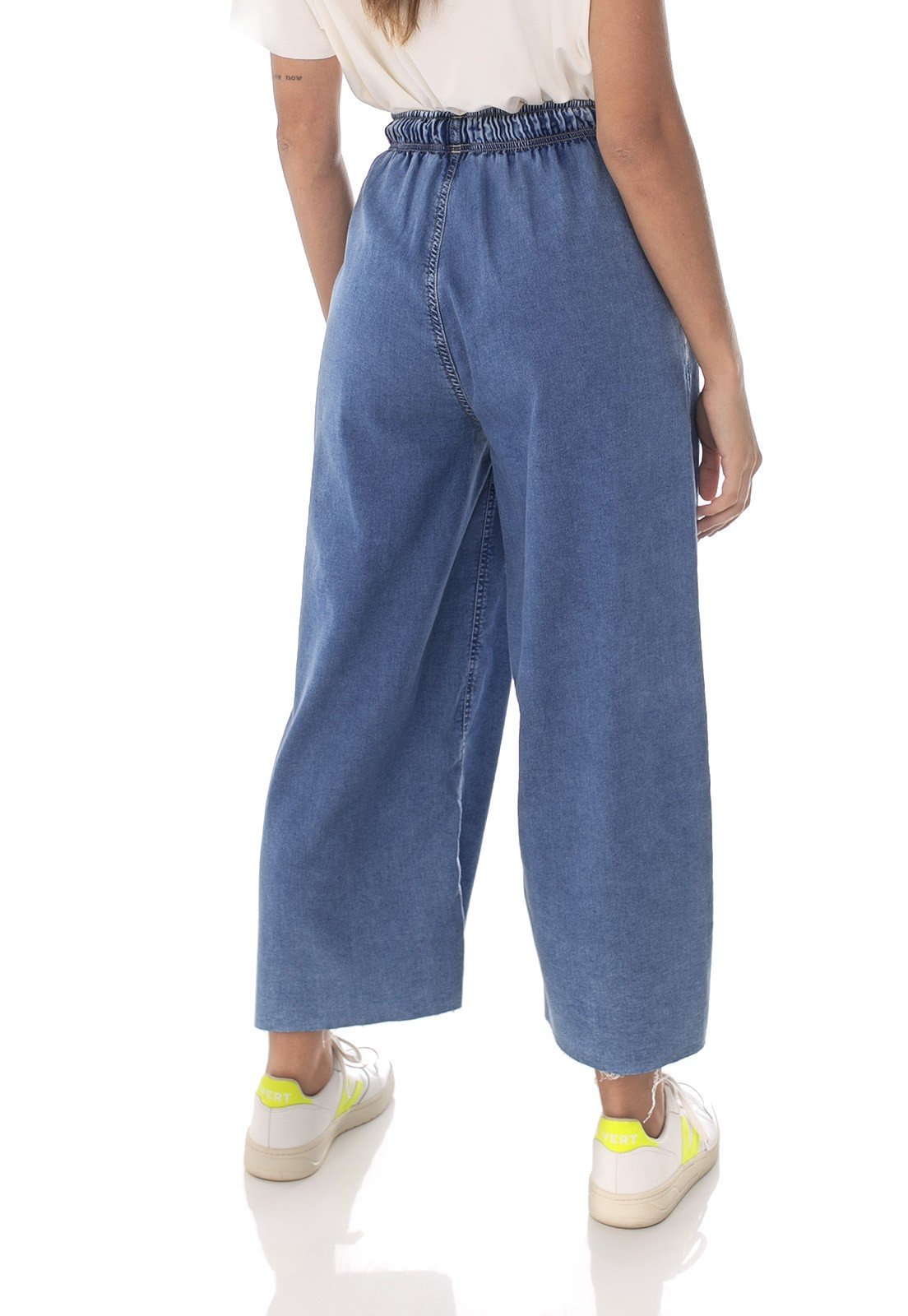 dz3638 com calca jeans feminina pantacourt fit denim zero costas prox