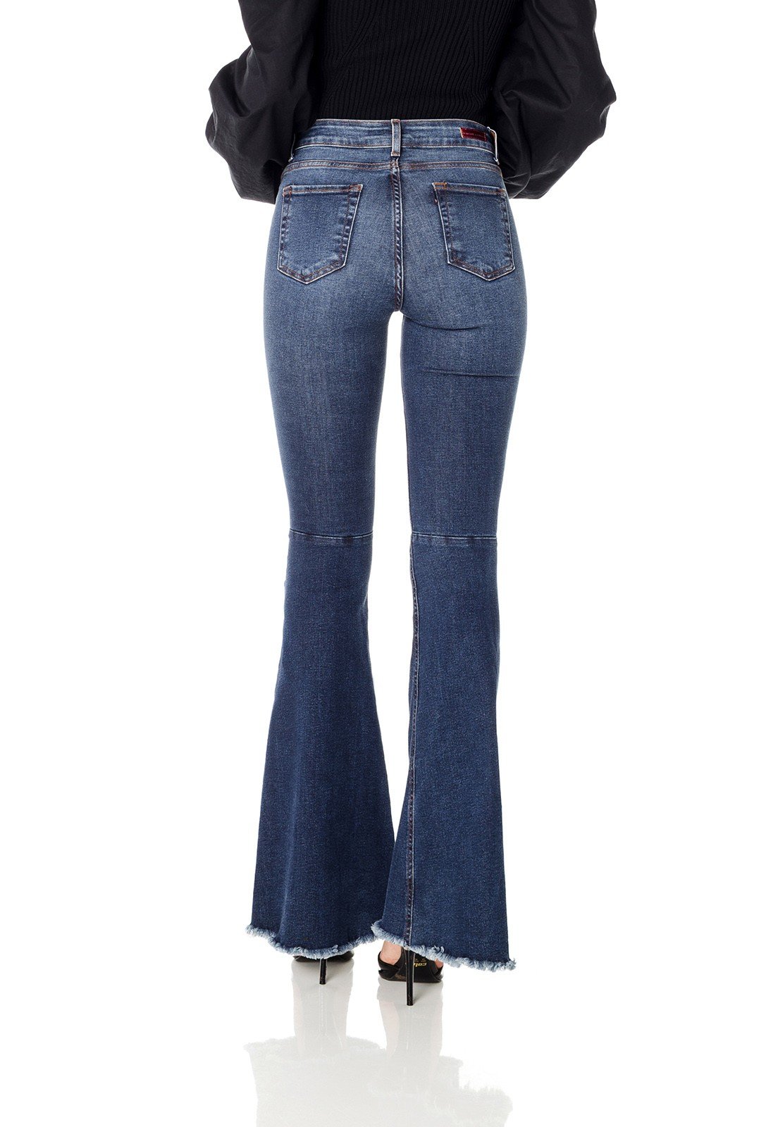 dz3693 com calca jeans feminina super flare com barra irregular denim zero costas prox