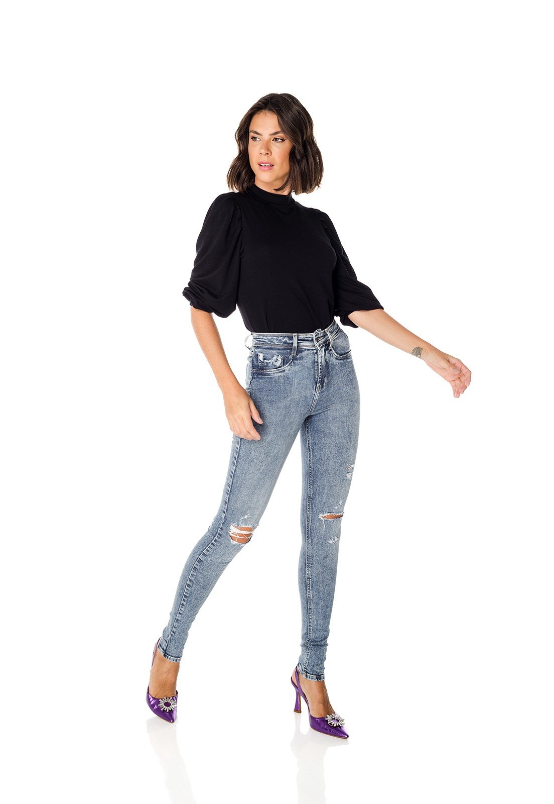 dz3668 com calca jeans feminina skinny media com puidos denim zero frente