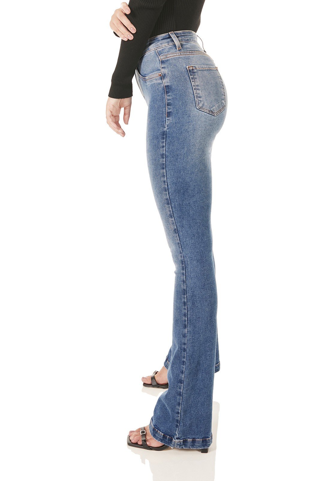 dz3779 re calca jeans feminina flare media tradicional denim zero lado prox