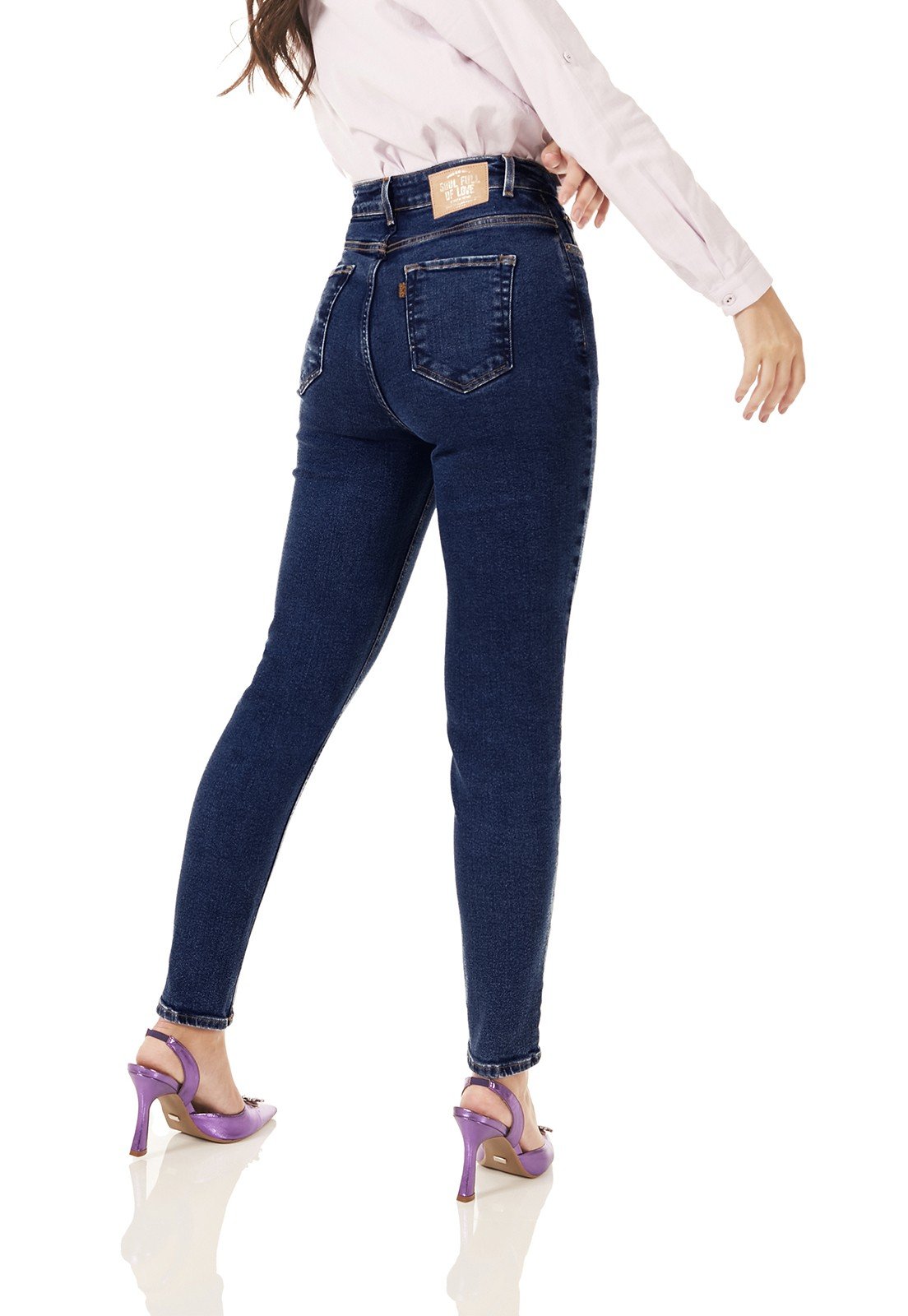 dz3786 re calca jeans feminina mom fit tradicional denim zero costas prox