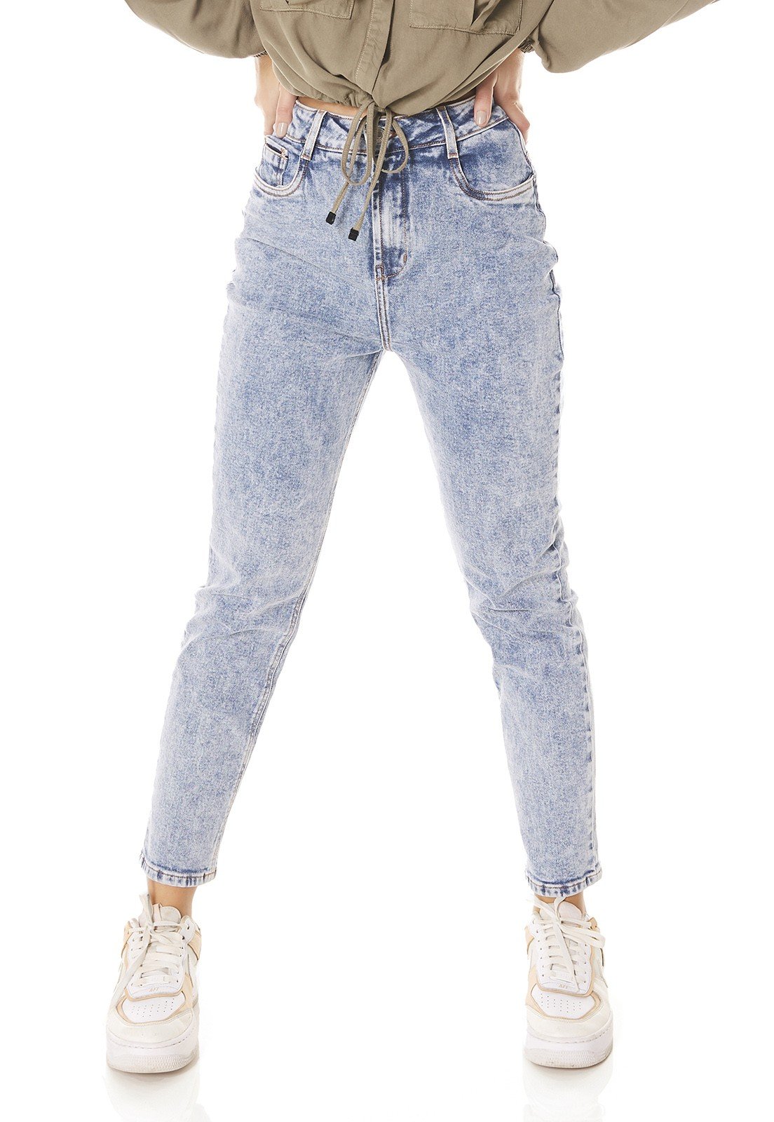 dz3817 com calca jeans feminina mom fit estampa cos denim zero frente prox