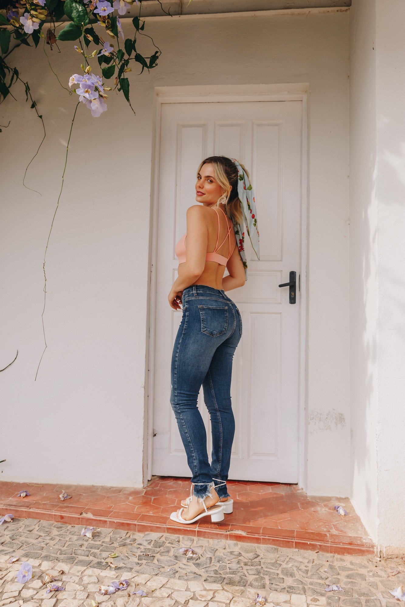 dz3761 re calca jeans feminina skinny media com puidos denim zero lado