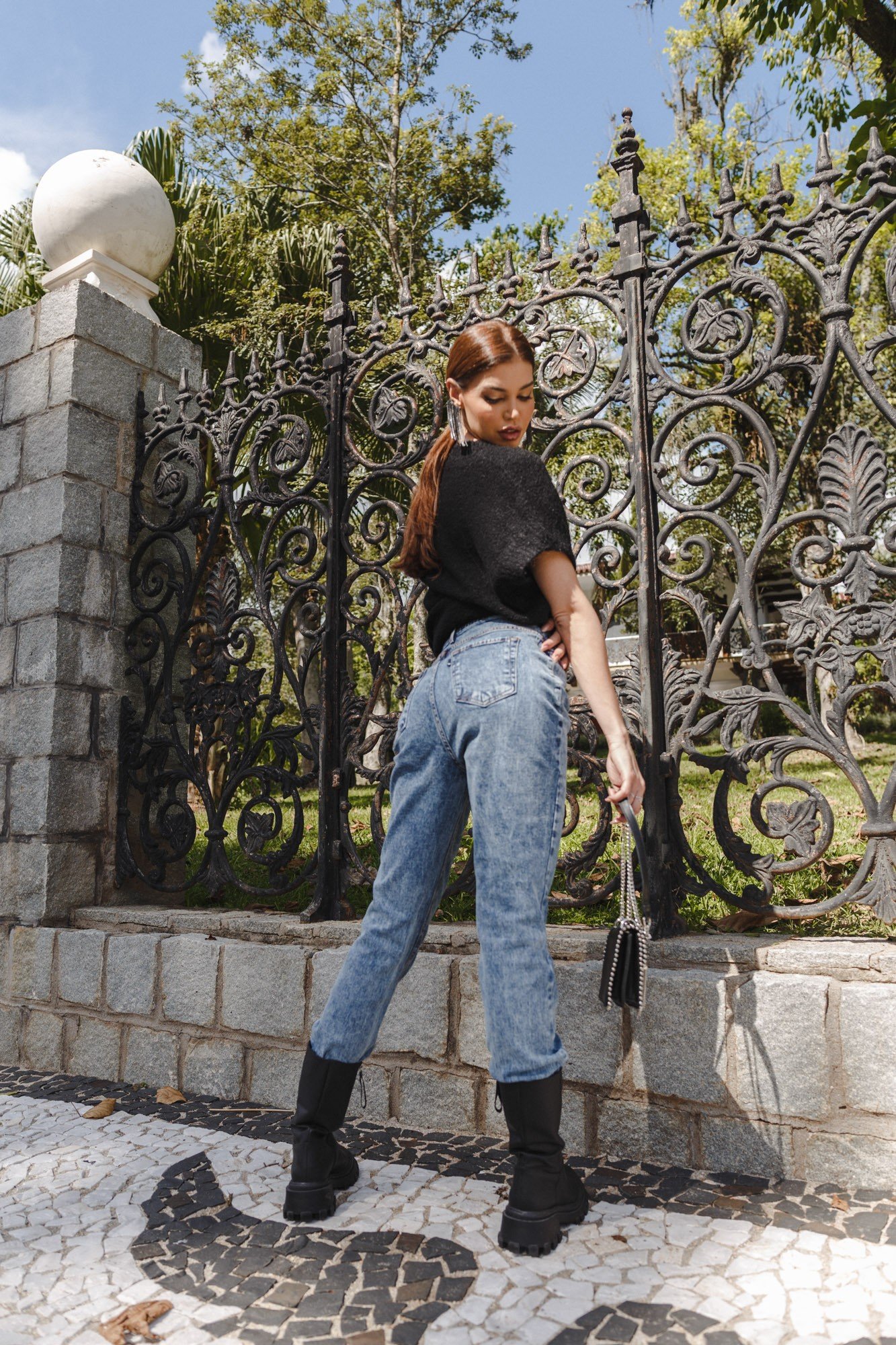 dz3734 com calca jeans feminina mom fit tradicional denim zero costas