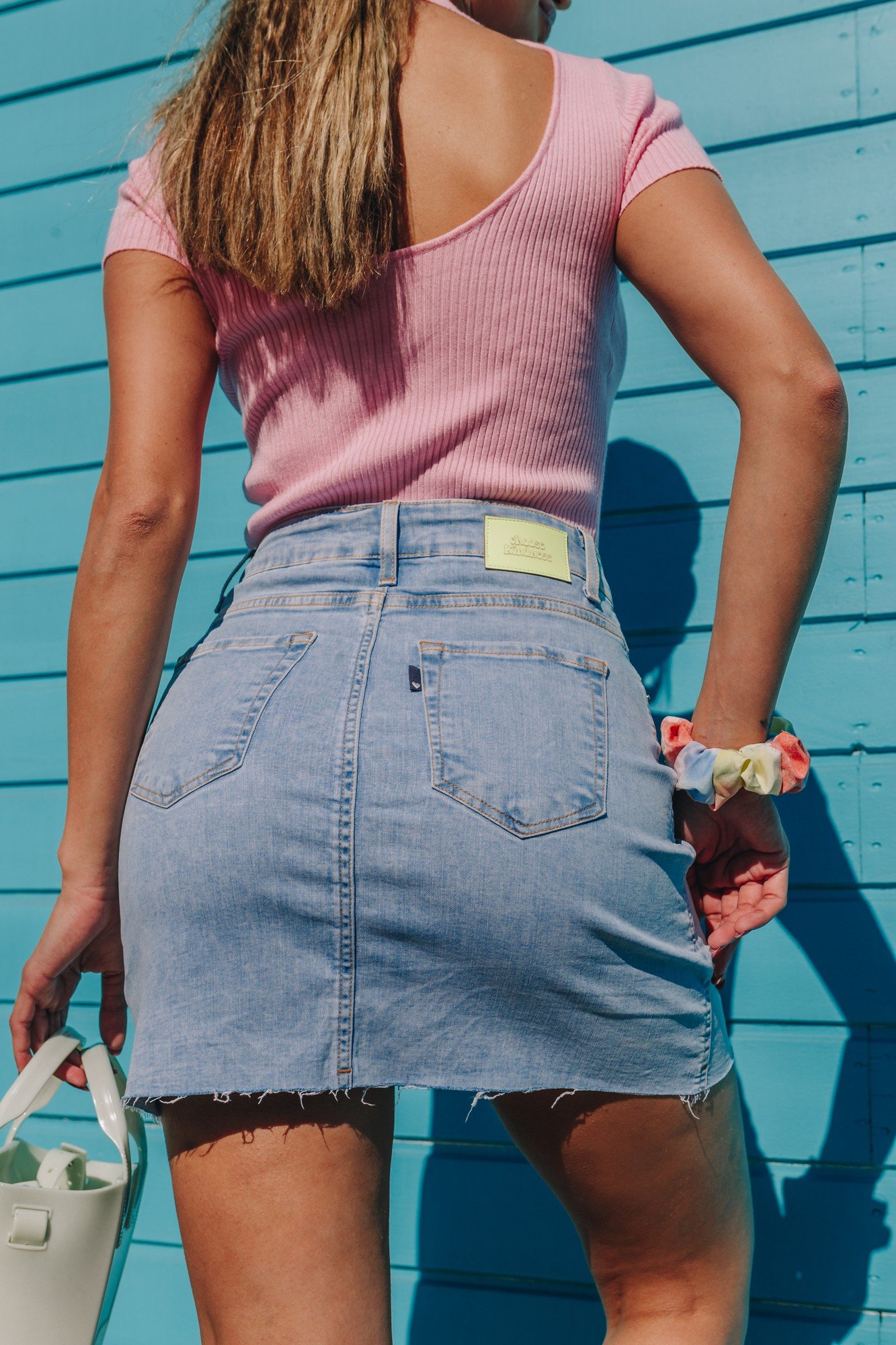 dz7206 com saia jeans feminina tubinho com fenda denim zero costas prox