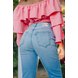 dz3872 com calca jeans feminina mom fit com rasgo denim zero costas prox
