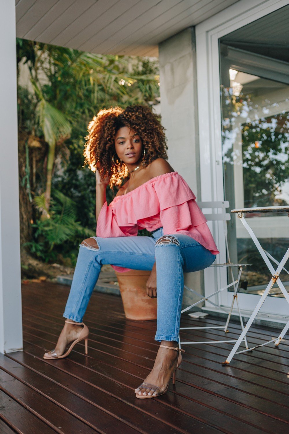 dz3872 com calca jeans feminina mom fit com rasgo denim zero lado