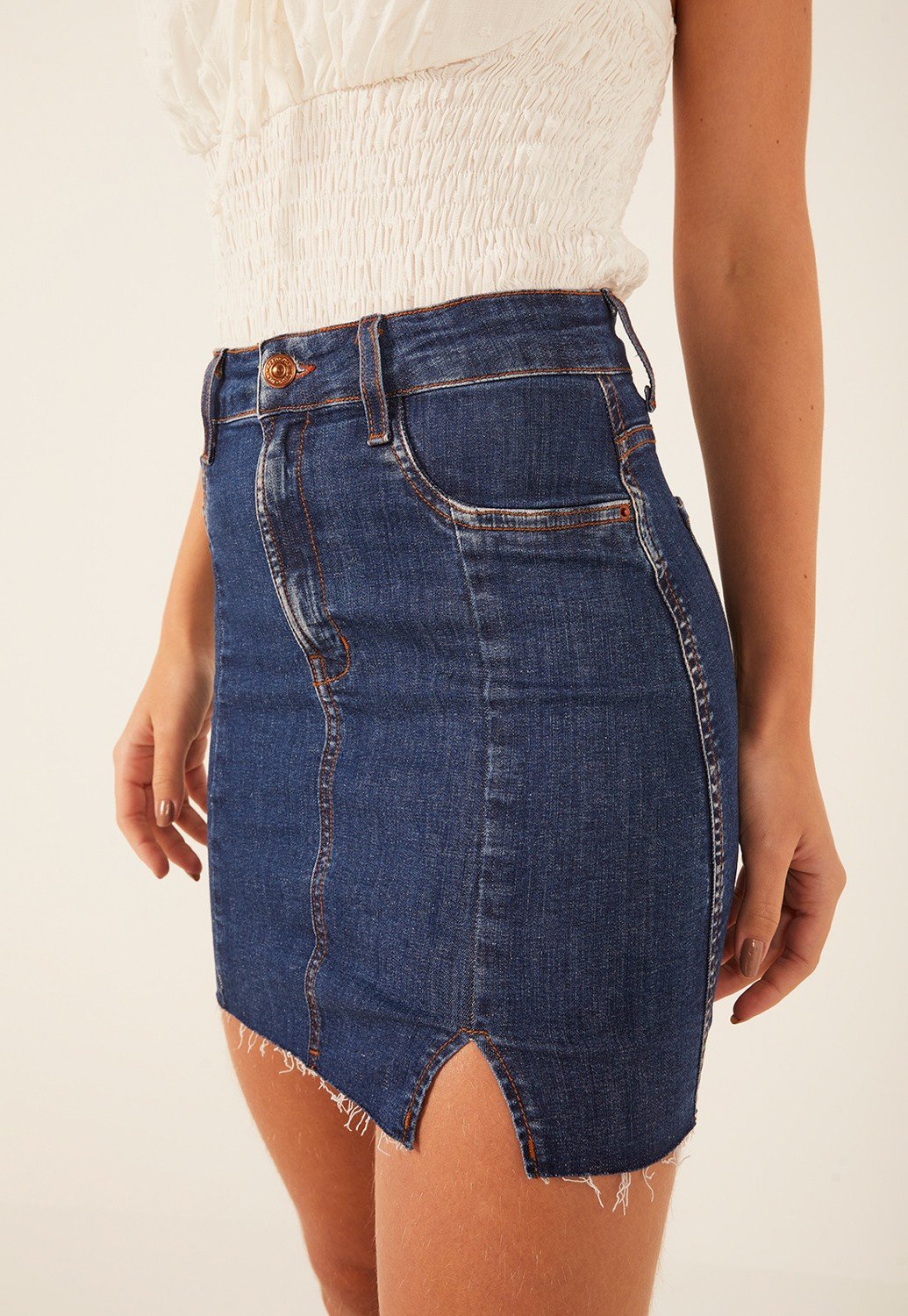 dz7216 com saia jeans feminina tubinho com abertura frontal denim zero detalhe crop