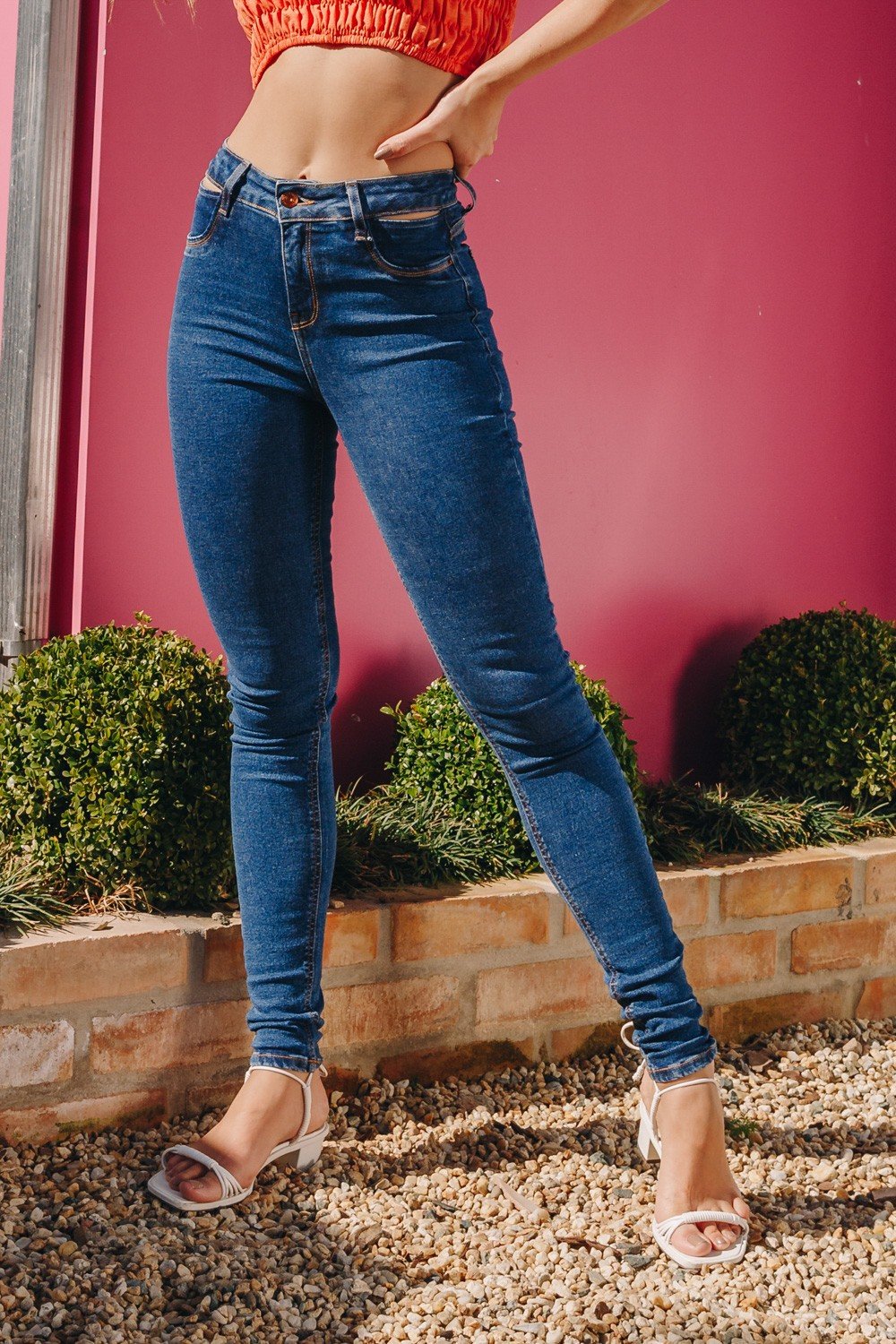dz3890 re calca jeans feminina skinny media tradicional denim zero frente crop crop