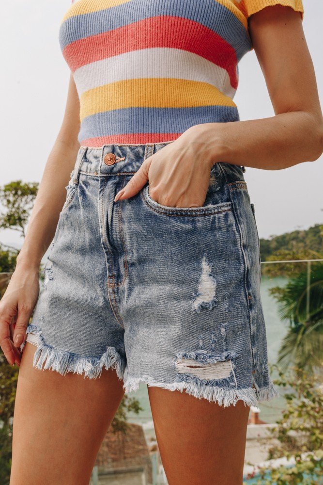 dz6474 alg shorts jeans feminino mom com barra irregular denim zero detalhe