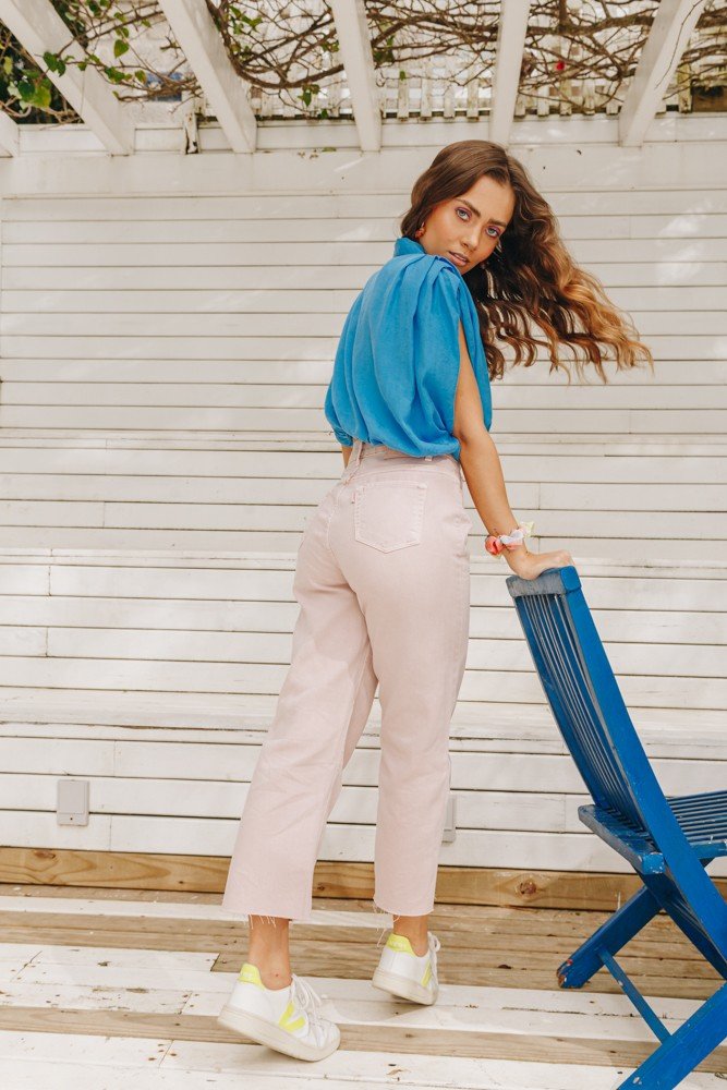 dz3923 alg calca jeans feminina wide leg com barra corte a fio old roset denim zero costa