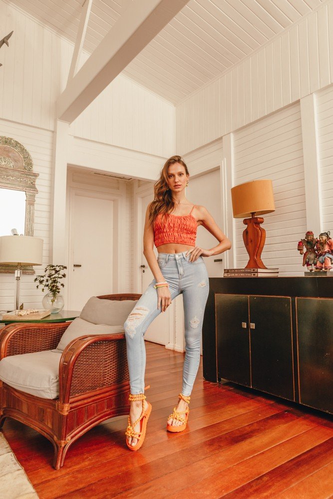 dz3953 com calca jeans feminina skinny media cigarrete denim zero frente