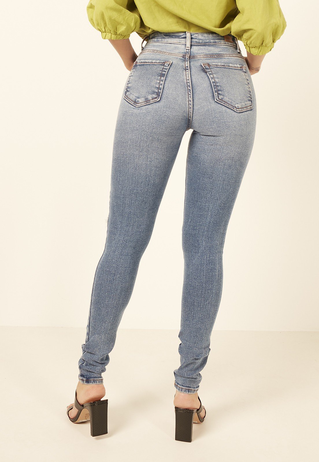 dz3723 re calca jeans feminina skinny media com rasgos nos joelhos denim zero costas prox