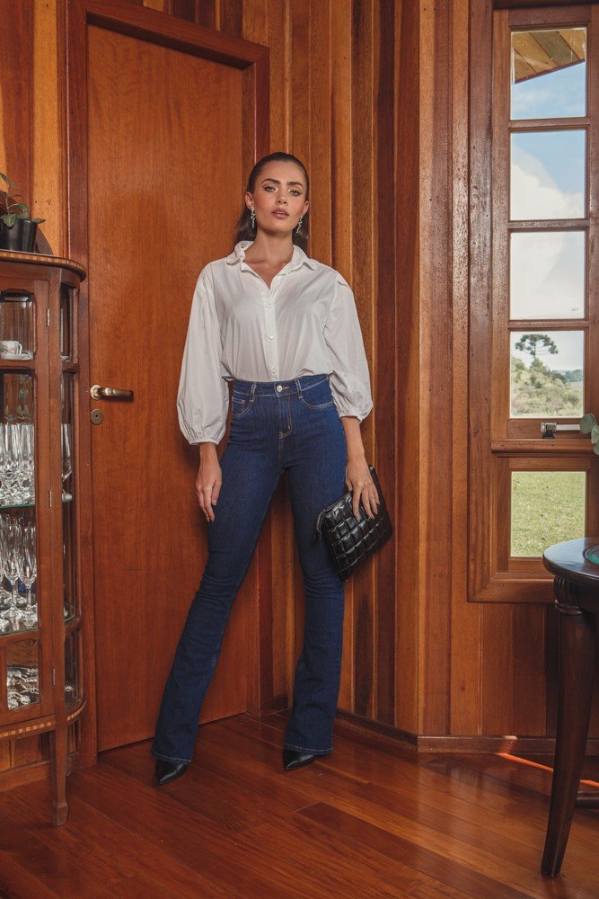 dz20002 ts calca jeans feminina flare media tradicional denim zero frente