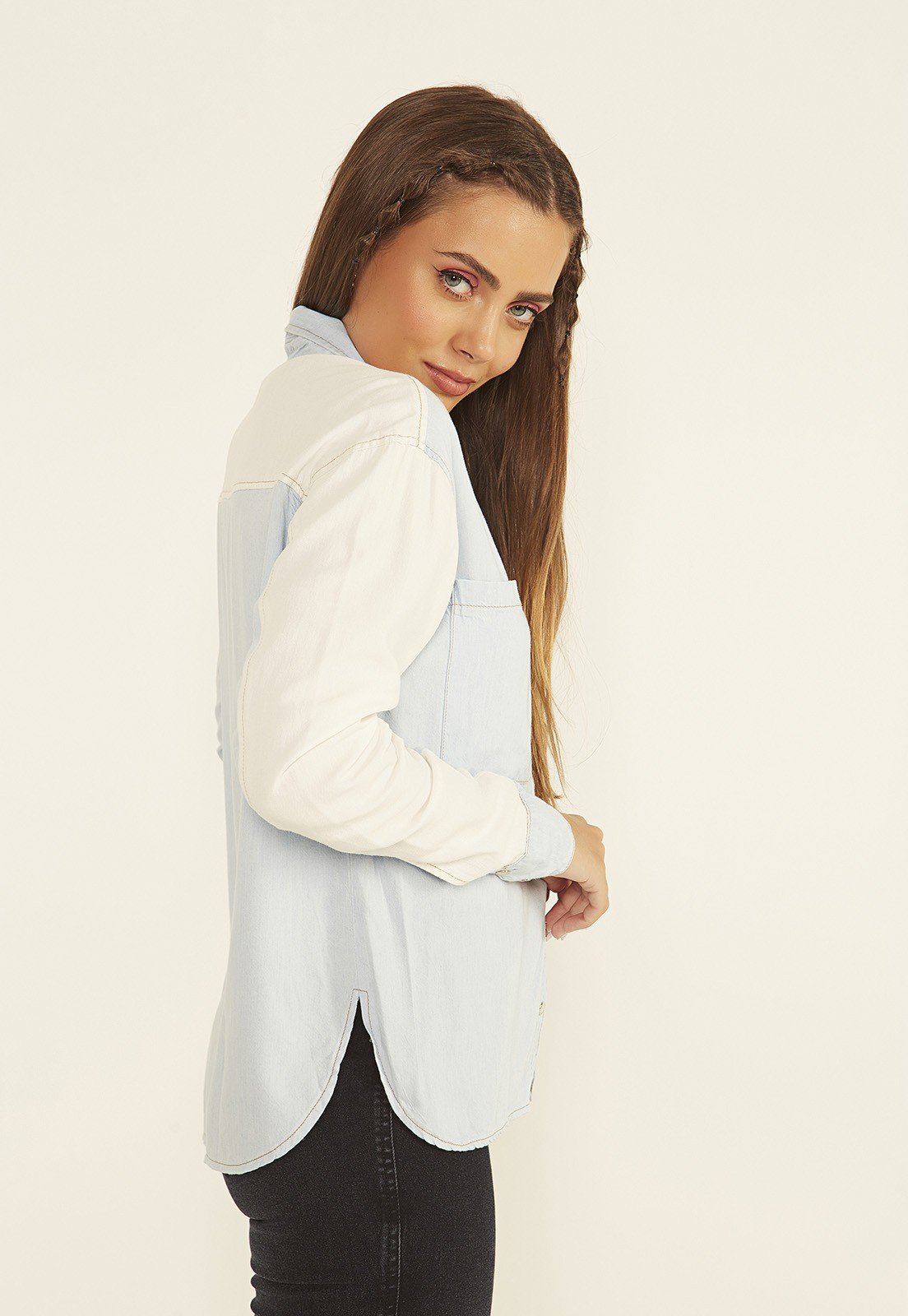 dz11164 alg camisa jeans feminina oversize two tones denim zero lado