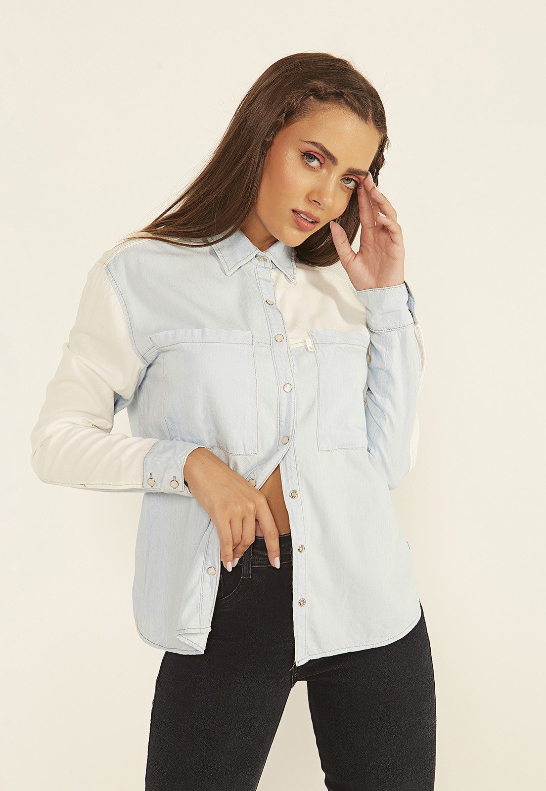 dz11164 alg camisa jeans feminina oversize two tones denim zero frente prox
