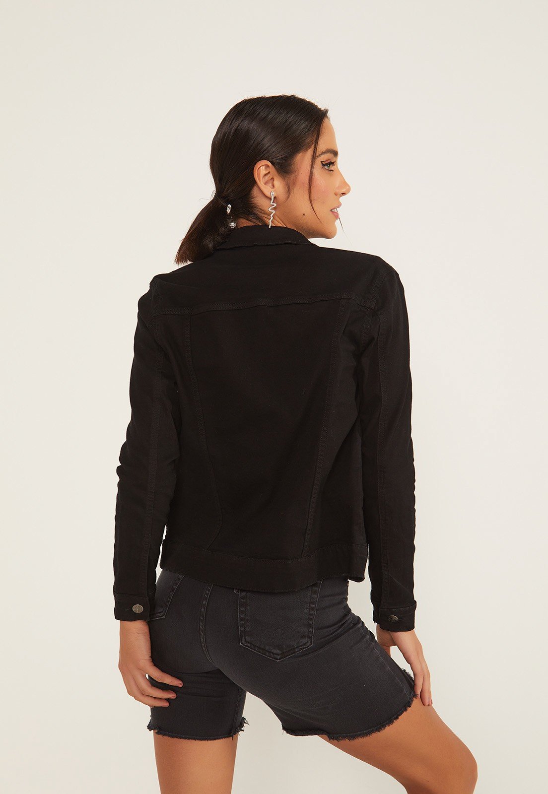 dz9142 com jaqueta jeans feminina elastano preto denim zero costas