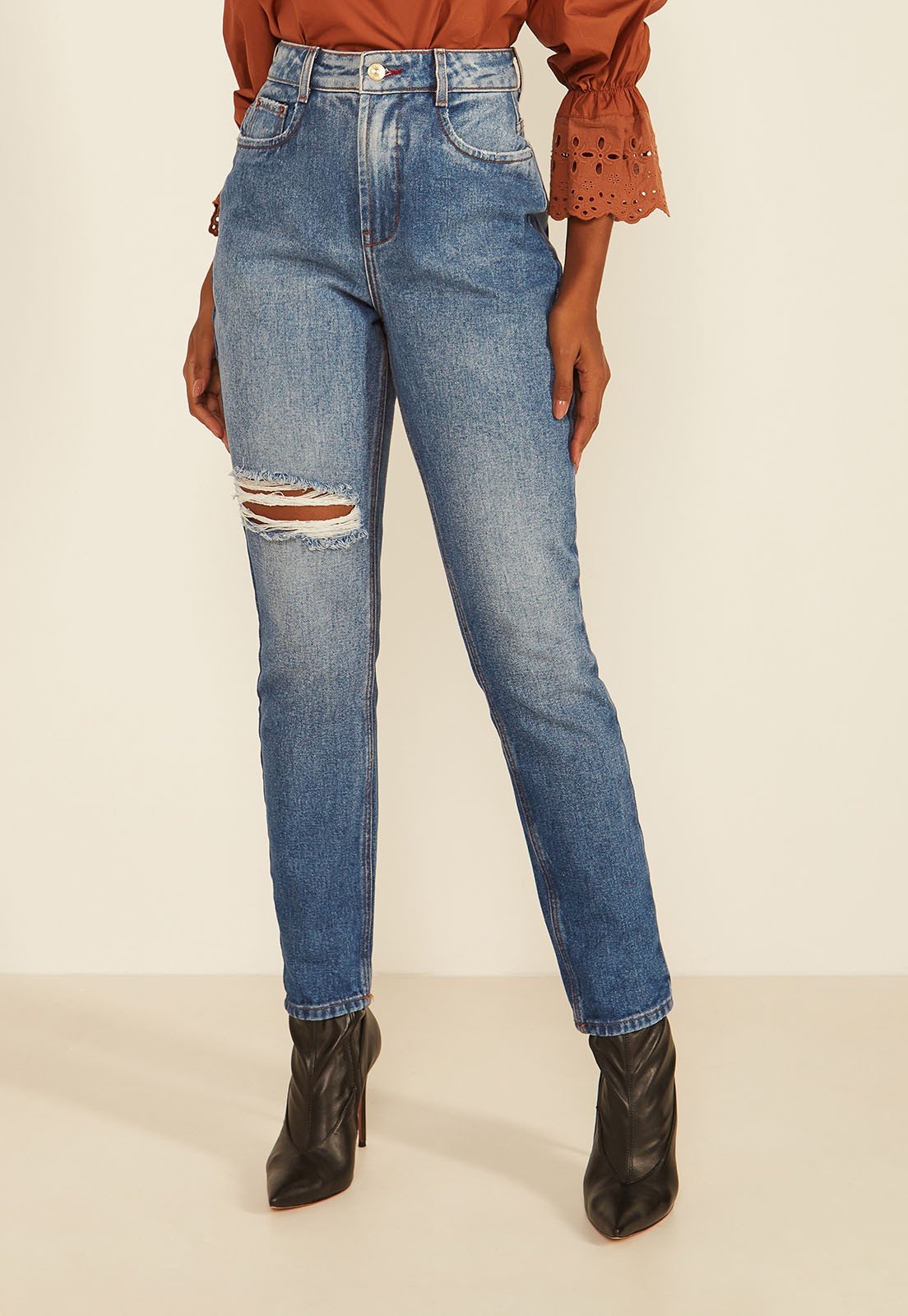 dz20082 alg calca jeans feminina mom com rasgo no joelho denim zero frente prox