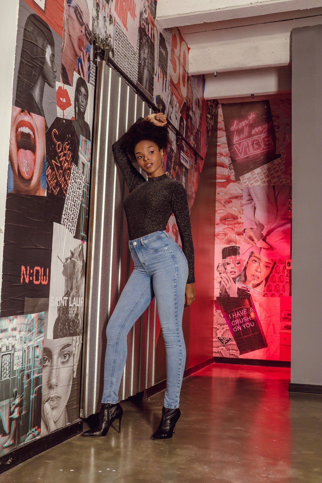 dz20064 re calca jeans feminina skinny media cigarrete com pregas denim zero lado