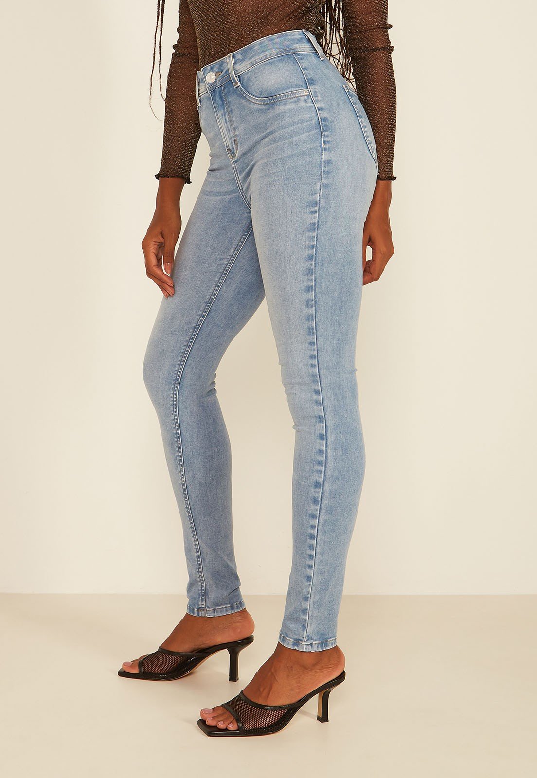 dz20064 re calca jeans feminina skinny media cigarrete com pregas denim zero lado prox