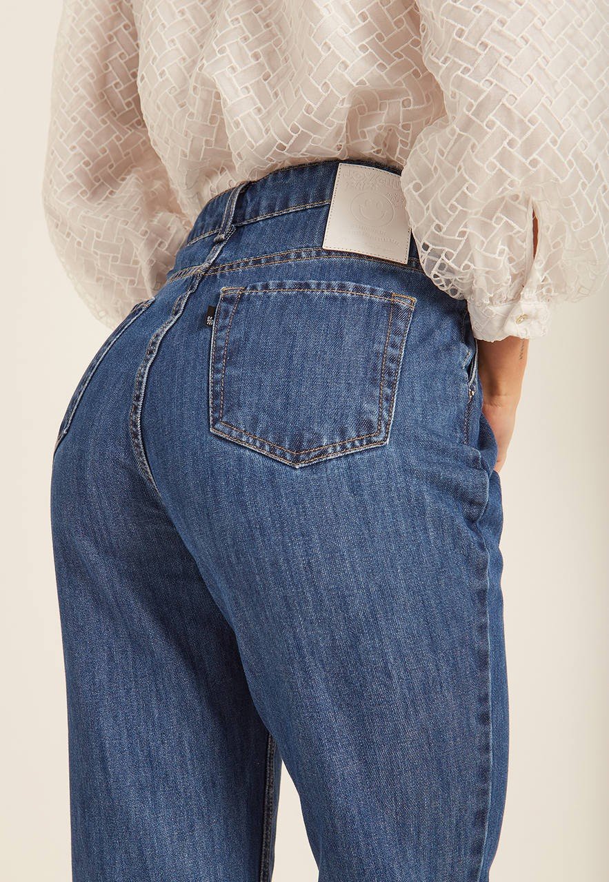 dz20076 4 alg calca jeans com abertura no entrepernas denim zero detalhe 1 easy resize com