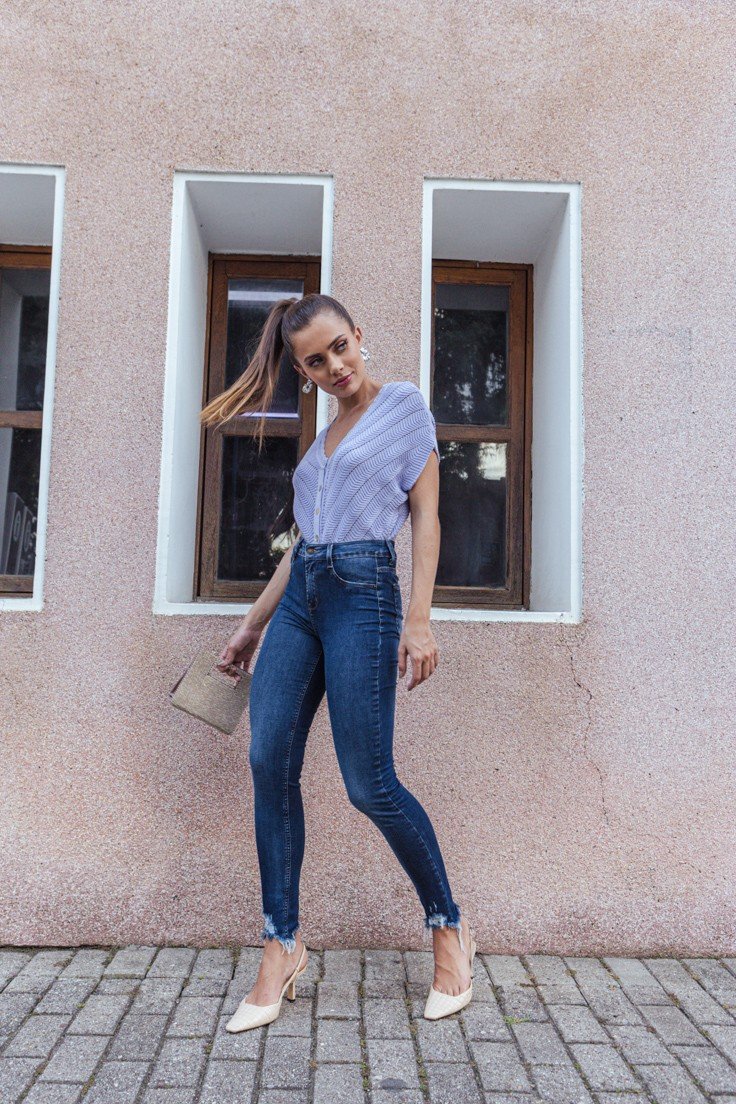 dz20098 re calca jeans feminina skinny media cigarrete com barra destroyed denim zero lado