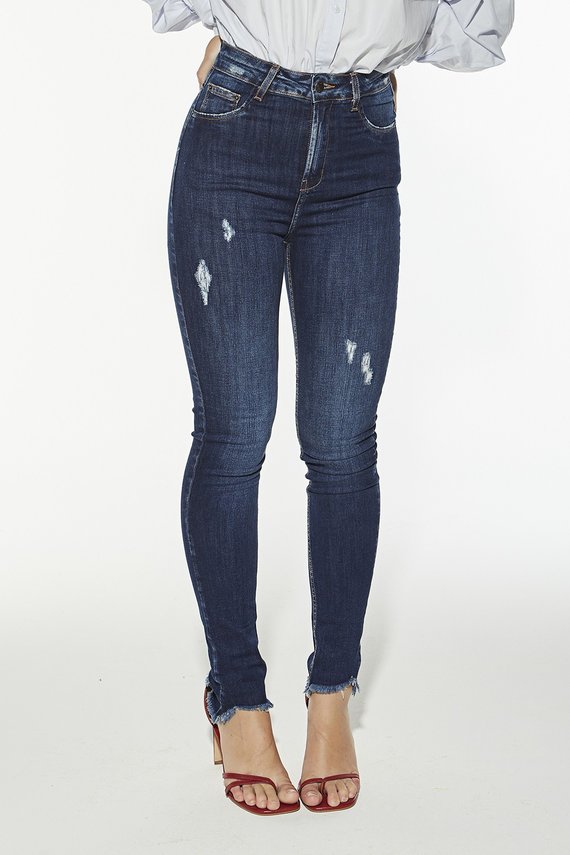 Calça Jeans Feminina Skinny Hot Pants Cigarrete com Puídos - DZ20396