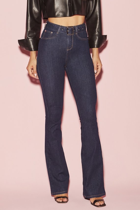 Calça Jeans Feminina Flare Média com Cinto- DZ20434