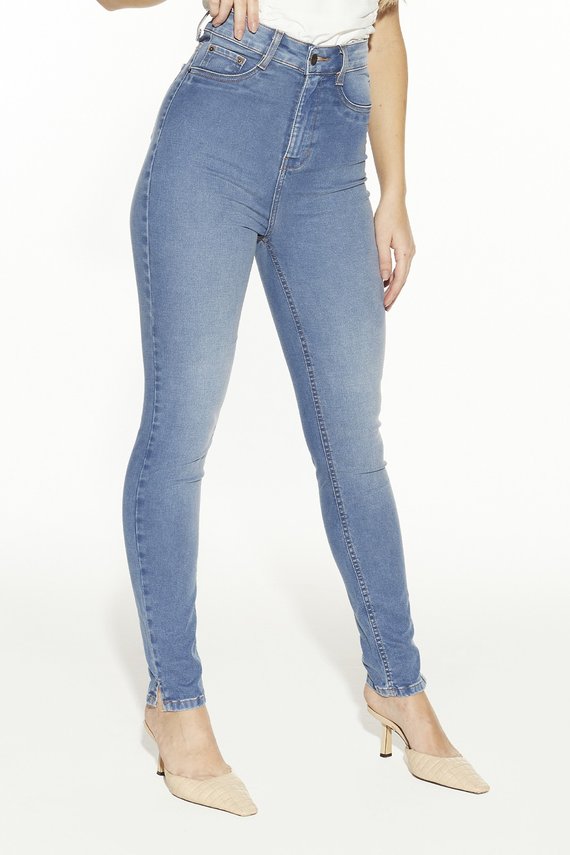 Calça Jeans Feminina Skinny Hot pants Cigarrete com Abertura Lateral - DZ20430