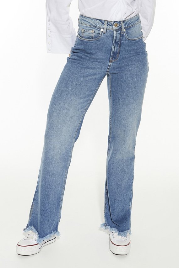 Calça Jeans Feminina Wide Leg Fit com Abertura Lateral-Denim  - DZ20503