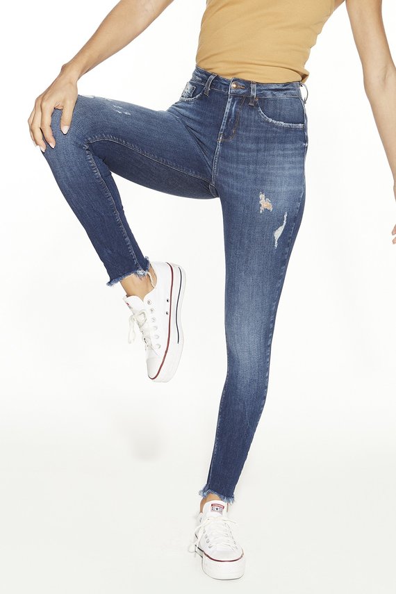 Calça Jeans Feminina Skinny Média Cigarrete com Puídos - DZ20490