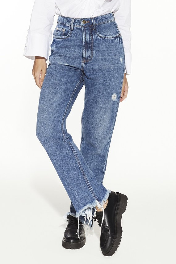 Calça Jeans Feminina Reta Tradicional com Puídos  - DZ20496