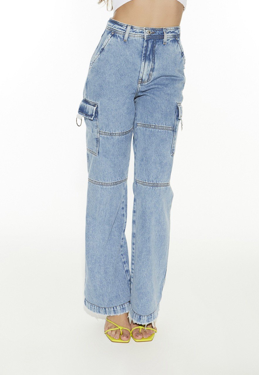 Calça Jeans Feminina Wide Leg Cargo com Bolsos na Lateral - DZ20505