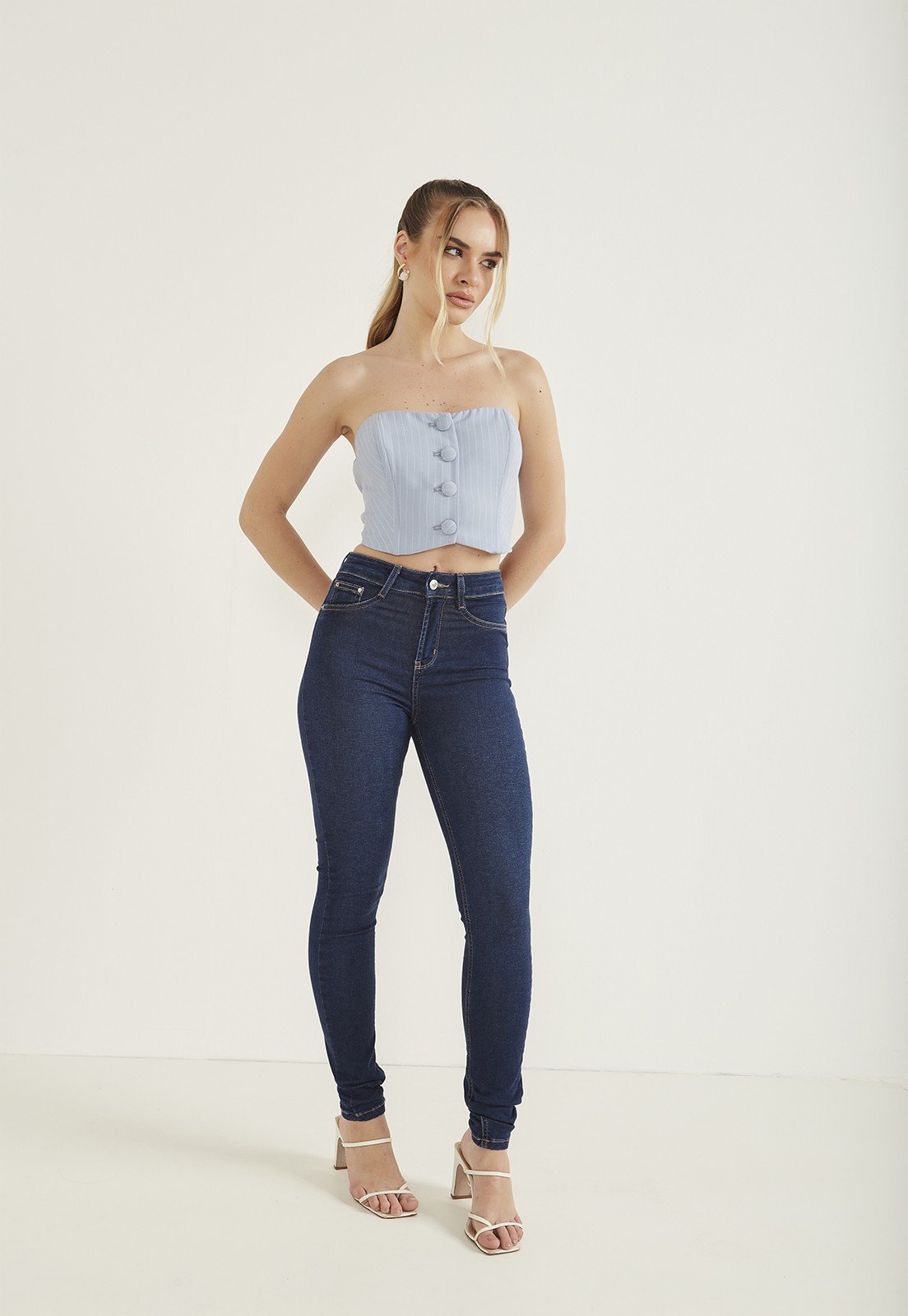 dz20367 re calca jeans feminina skinny media tradicional denim zero frente 2