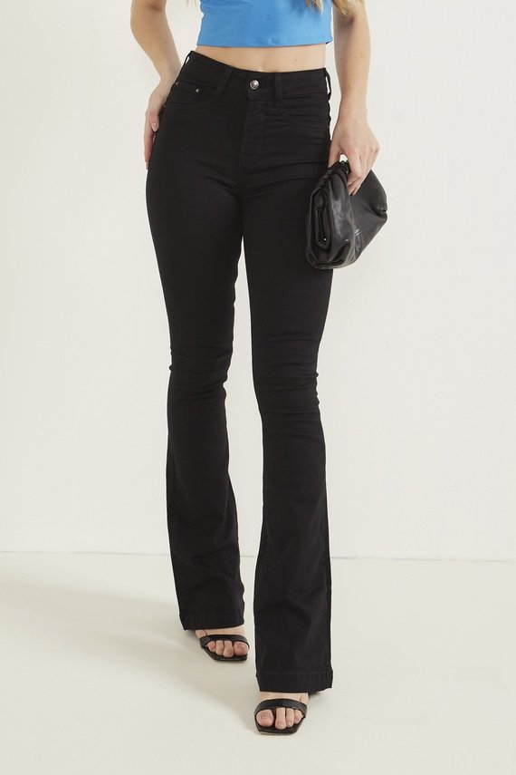 Calça Jeans Feminina Flare Média Black and White - DZ20293.P