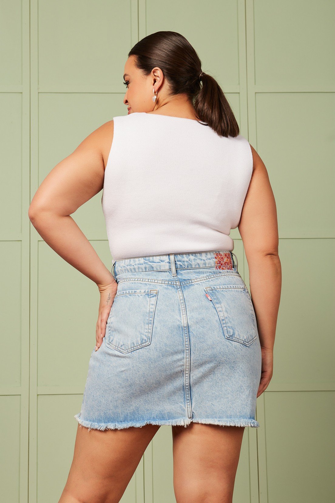 dz7272 alg saia jeans feminina regular com coracoes feito a laser denim zero costas