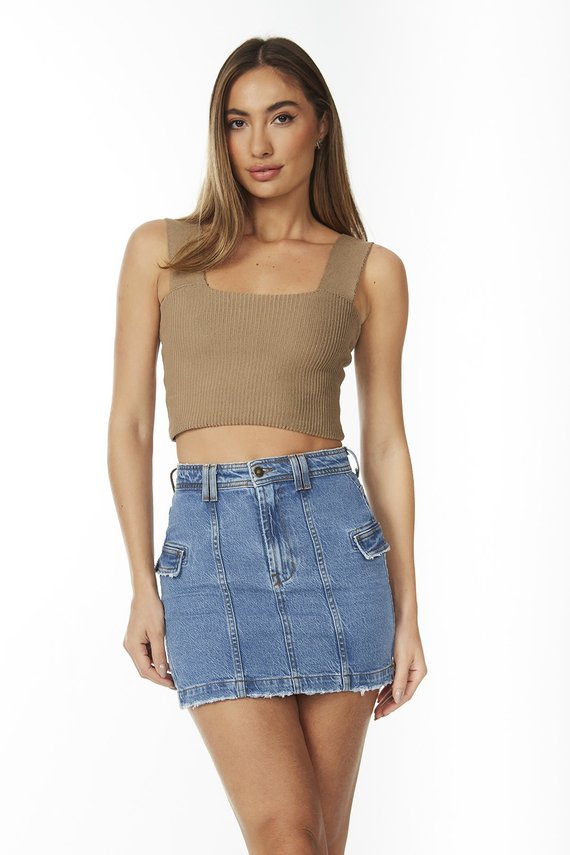 Saia Jeans Feminina Tubinho Hot Pants com Recortes Frontais - DZ7279