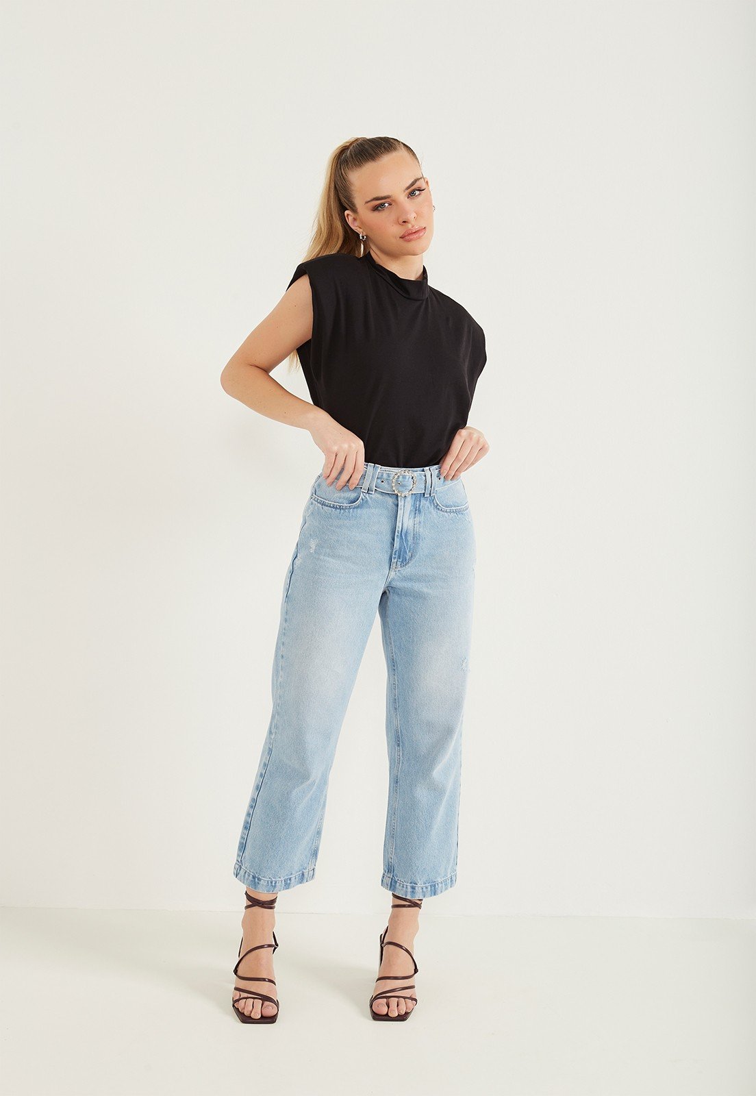 Calça Jeans Feminina Wide Leg Cropped DZ20560