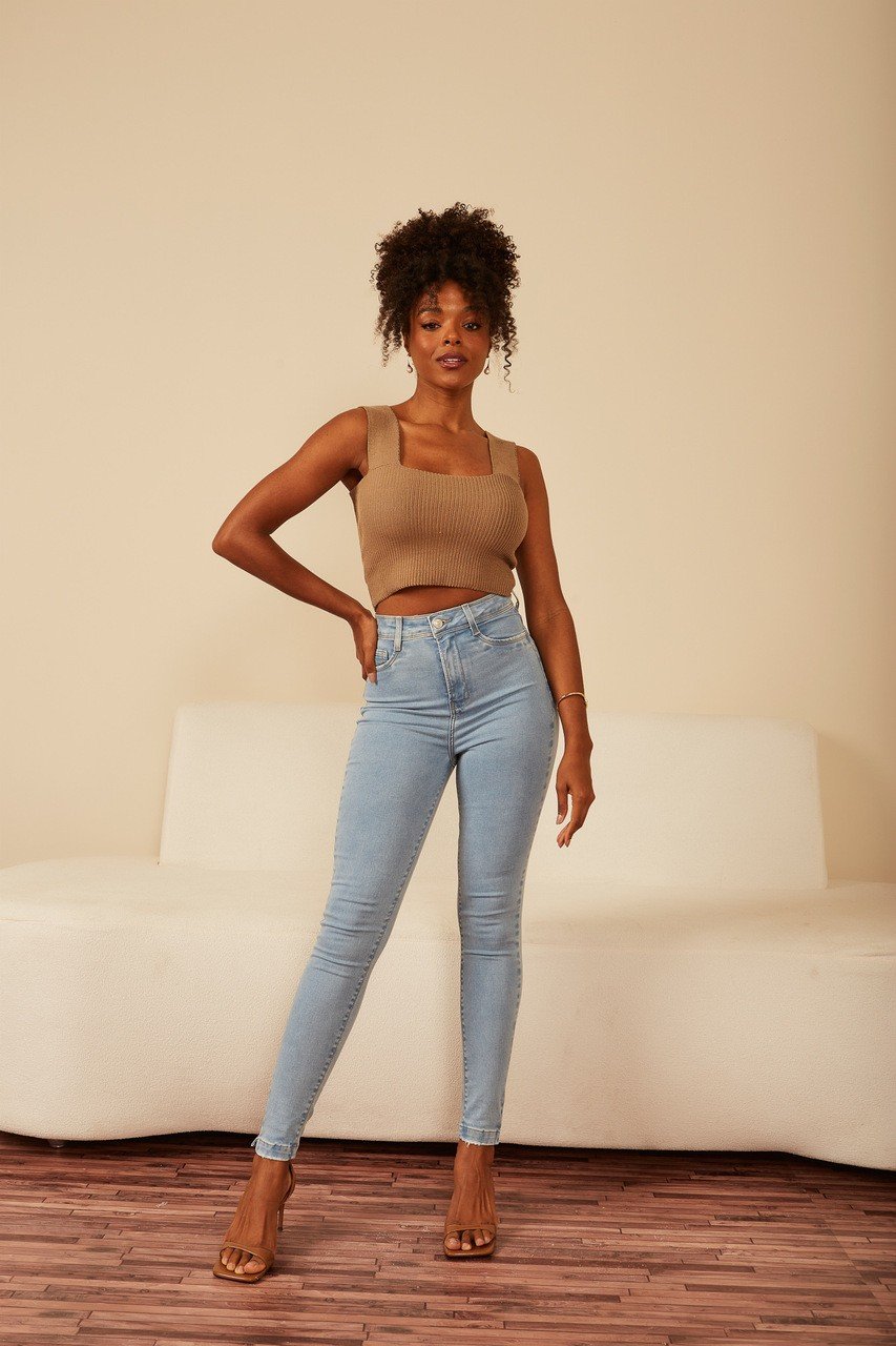 dz20568 re calca jeans feminina skinny hot pants cigarrete denim zero frente 1 easy